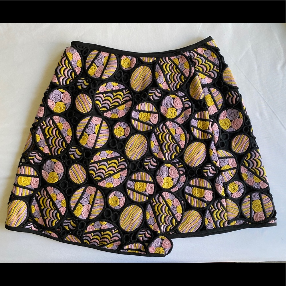Cynthia Rowley unique wrap skirt, size 4